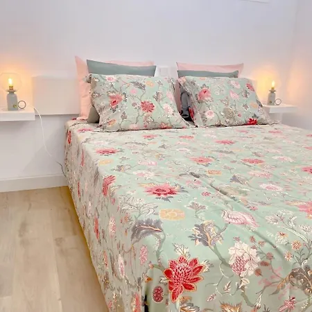 La Casa De Rosas * Costa De Antigua